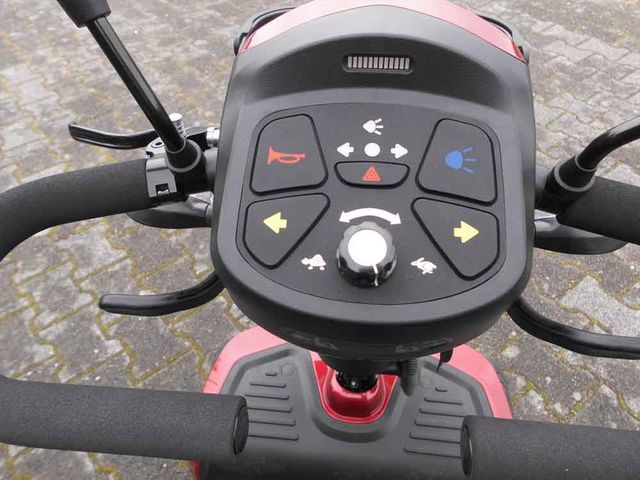 Elektromobil Krankenfahrstuhl Scooter Kymco Komfy