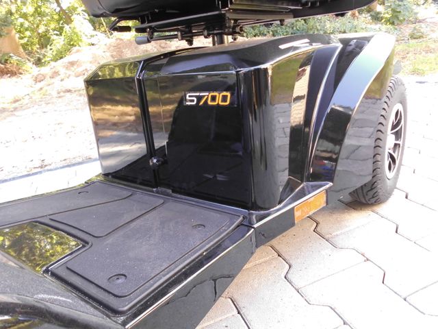 Sterling Vaila S 700