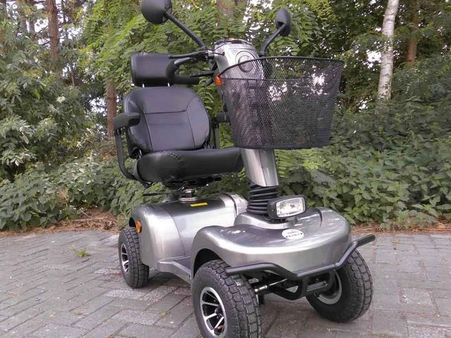 Elektromobil Krankenfahrstuhl Scooter Sky ZAP