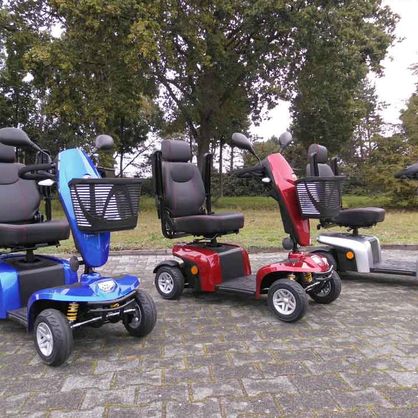 Elektromobil Krankenfahrstuhl Scooter Kymco Komfy
