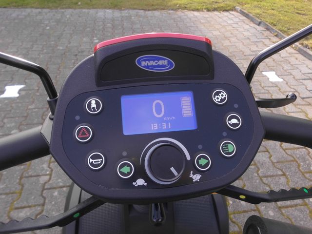 Invacare Comet Pro