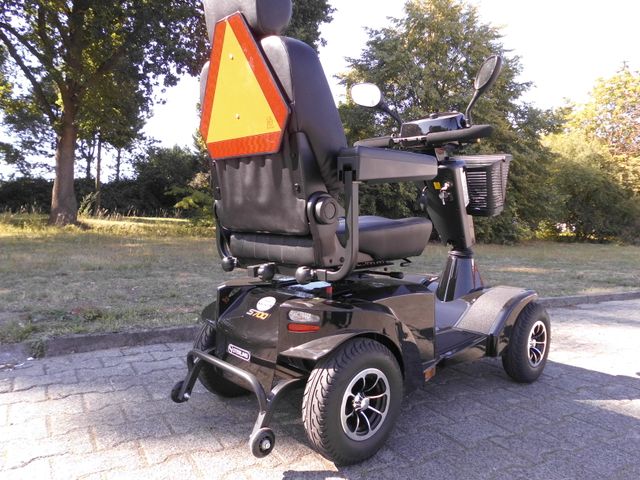 Sterling Vaila S 700