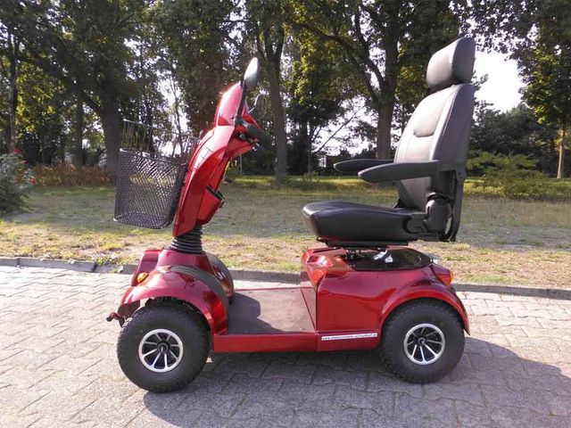 Scooter Sky Knight 4