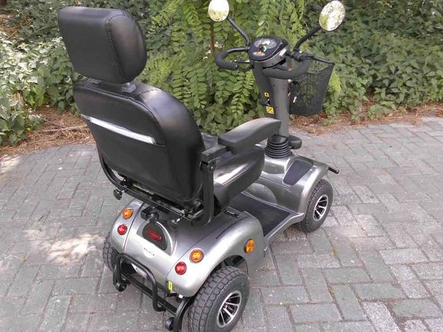 Elektromobil Krankenfahrstuhl Scooter Sky ZAP