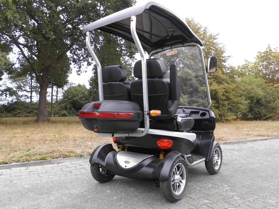 Sonstige Fahrzeuge Elektromobil Krankenfahrstuhl Doppelsitzer