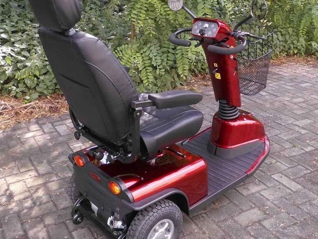 Elektromobil Scooter Auruba 3