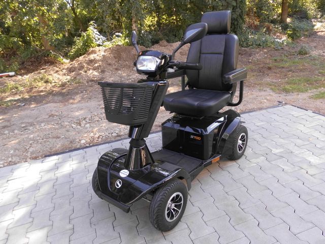 Sterling Vaila S 700